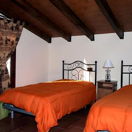 Holiday home Paratas Del Faz Finana